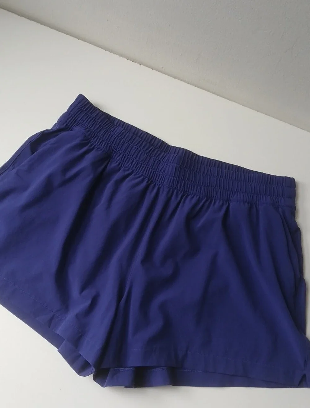 Athleta Weekender Run Shorts Blue Women's Medium
